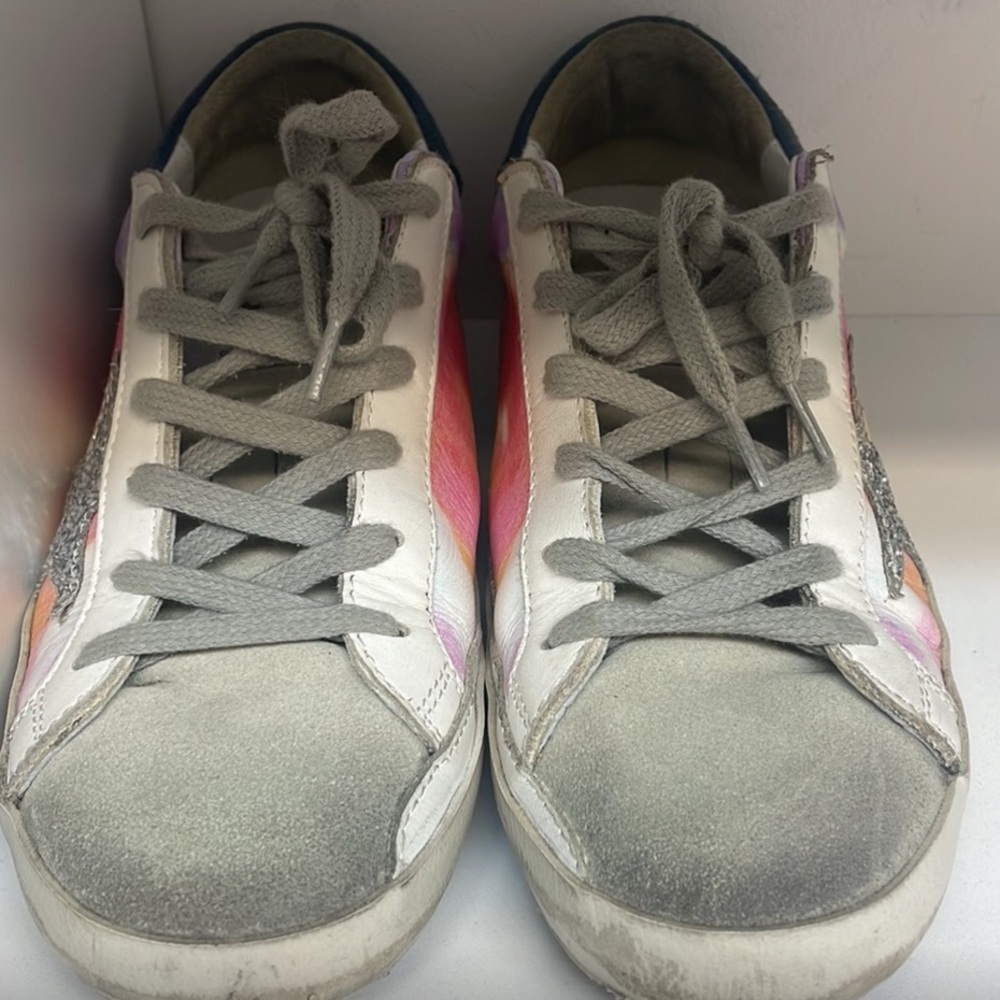 RARE! Golden goose limited edition sneaker in tie dye! Hard to find! - Picture 4 of 4